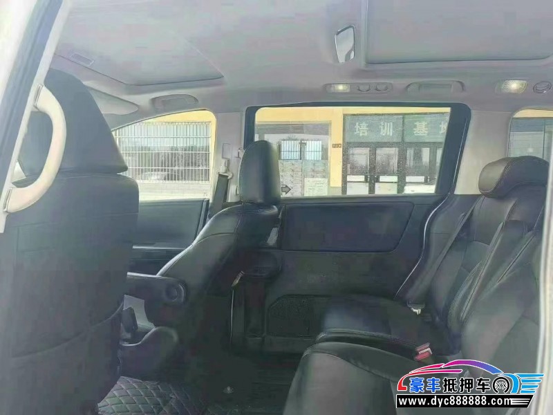 16年本田艾力绅轿车抵押车出售