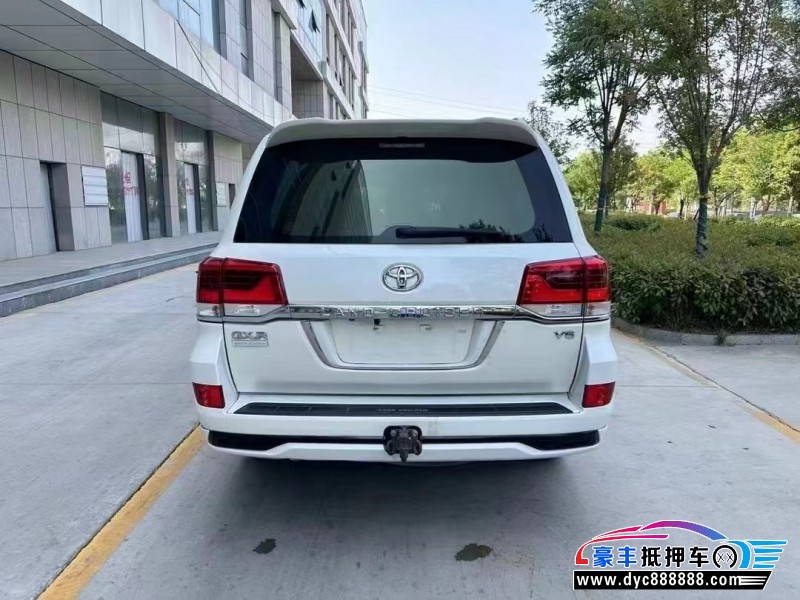 18年丰田兰德酷路泽（陆巡）轿车抵押车出售