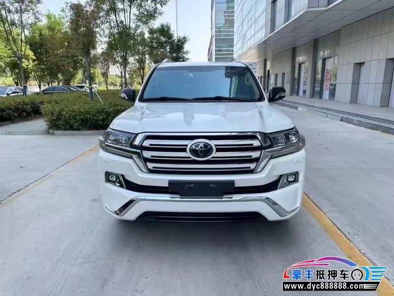 18年丰田兰德酷路泽（陆巡）轿车抵押车出售