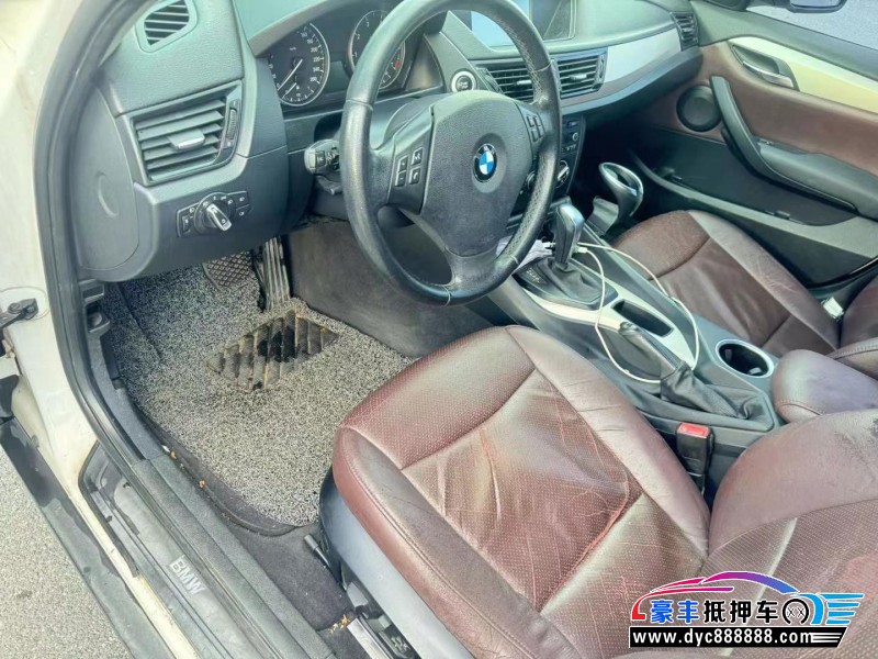 13年宝马X1轿车抵押车出售