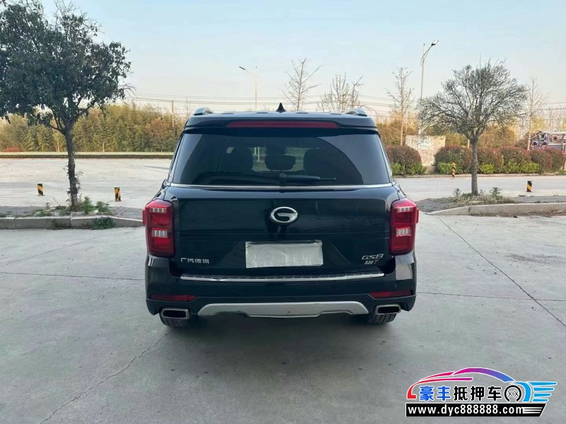 17年传祺GS8轿车抵押车出售