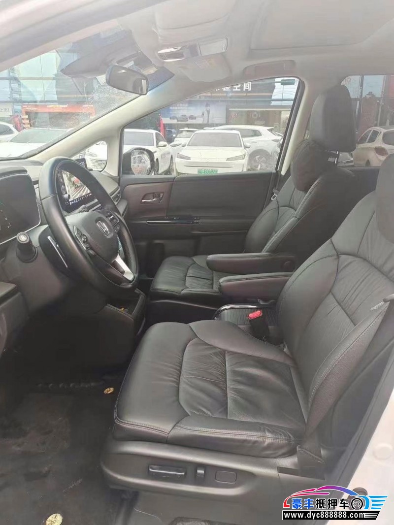 22年本田奥德赛轿车抵押车出售