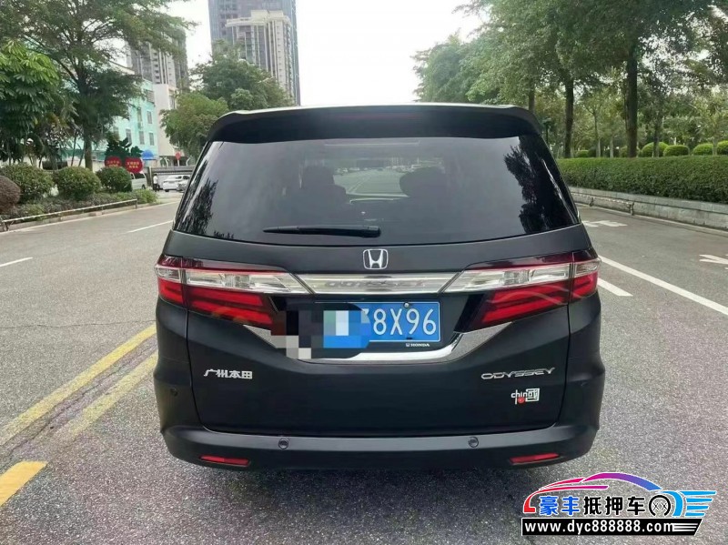 15年本田奥德赛轿车抵押车出售