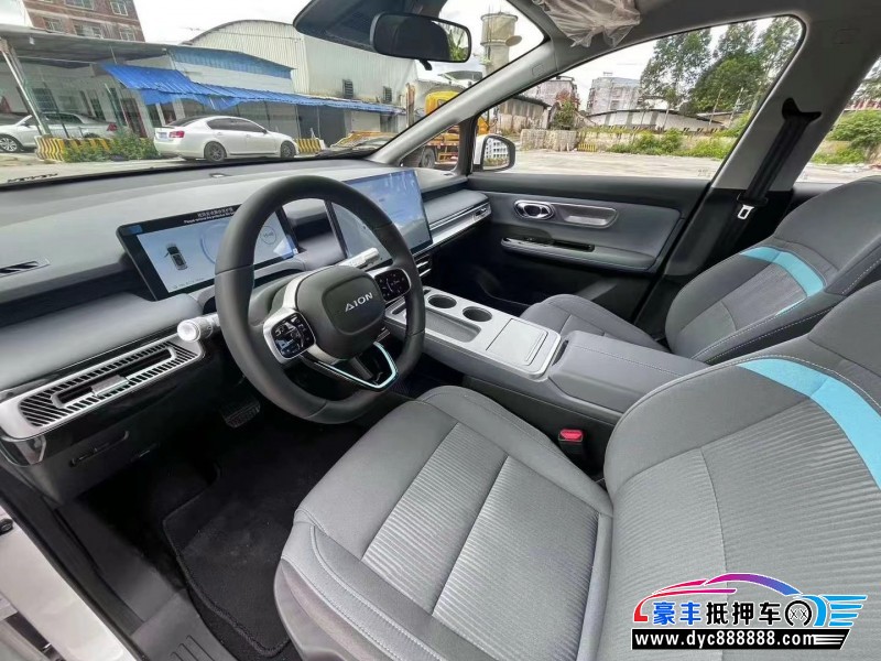 24年埃安Y70轿车抵押车出售