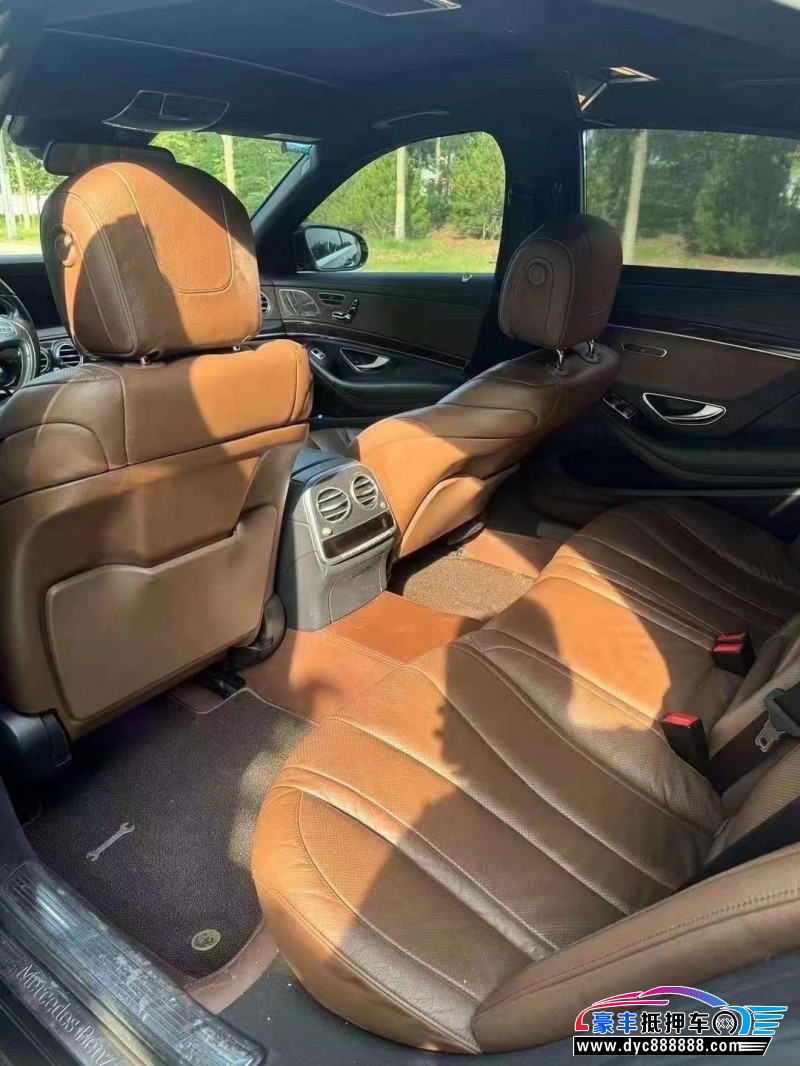 24年奔驰S轿车抵押车出售