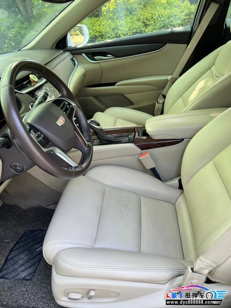 16年凯迪拉克XTS轿车抵押车出售