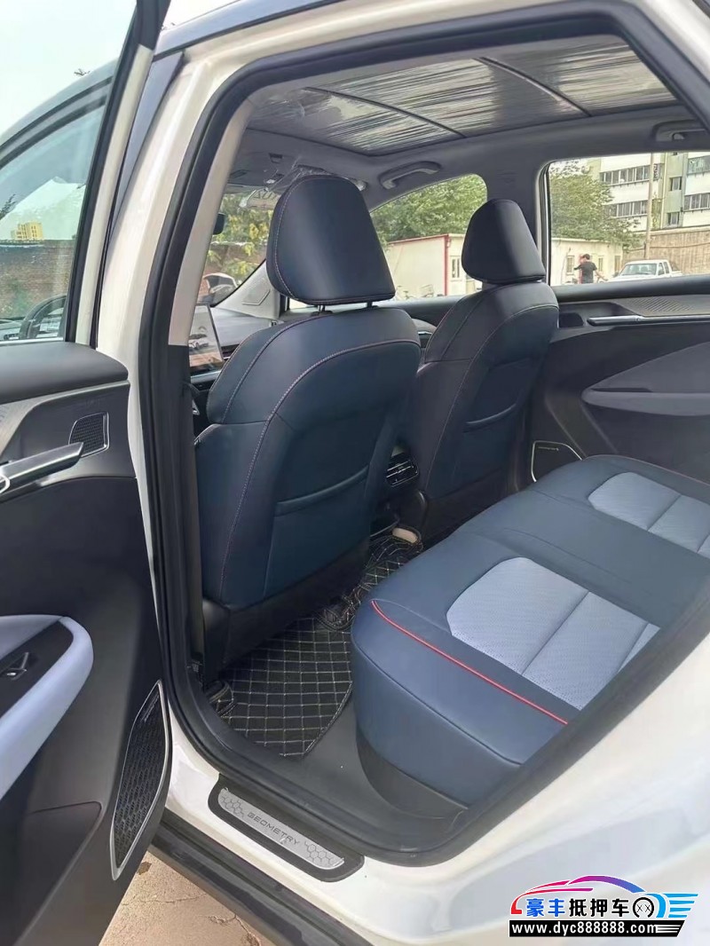 24年吉利几何轿车抵押车出售