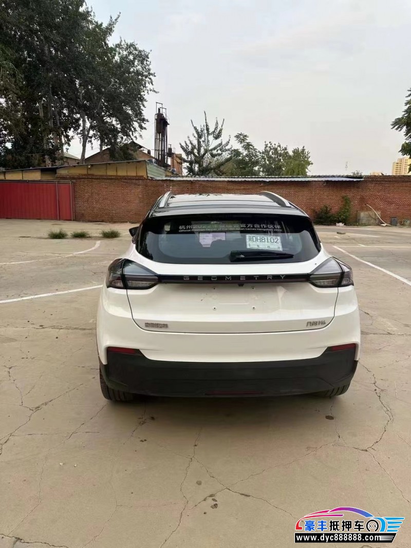 24年吉利几何轿车抵押车出售