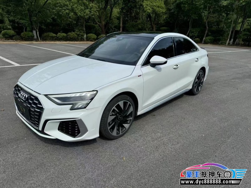 22年奥迪A3轿车抵押车出售