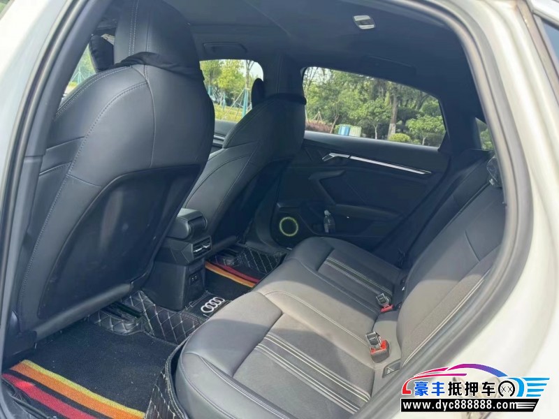 22年奥迪A3轿车抵押车出售