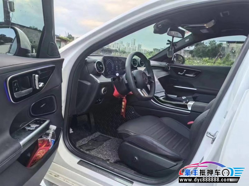 23年奔驰C轿车抵押车出售