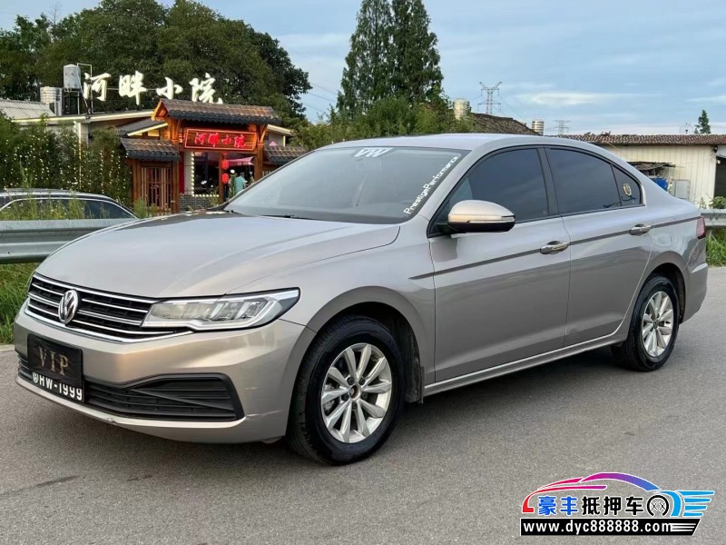 21年大众宝来轿车抵押车出售