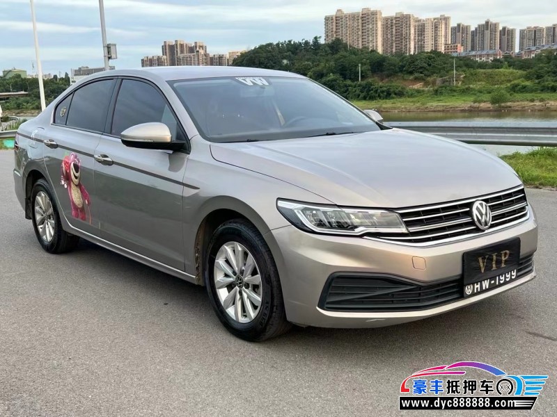 21年大众宝来轿车抵押车出售