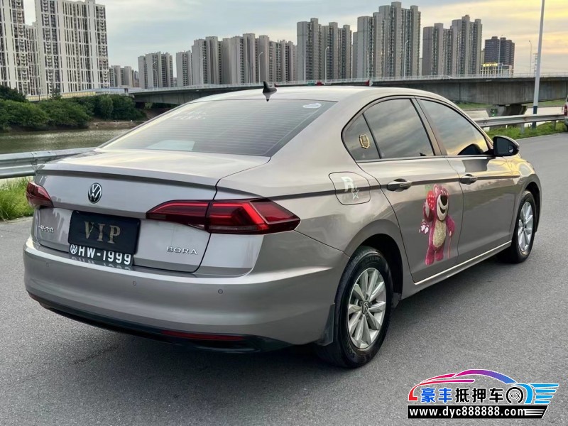 21年大众宝来轿车抵押车出售