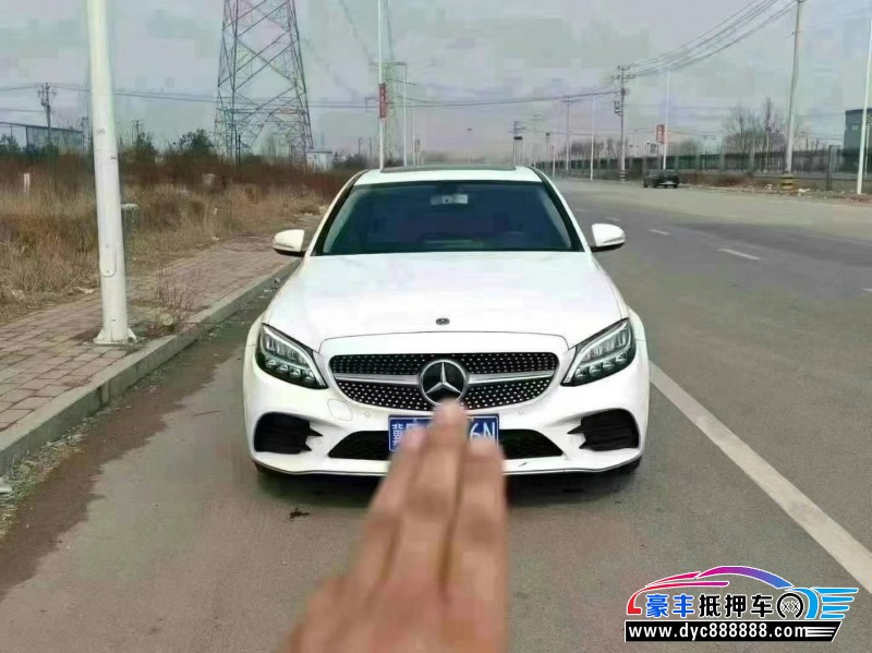 20年奔驰C轿车抵押车出售
