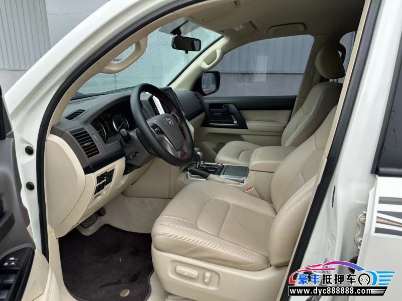 20年丰田兰德酷路泽（陆巡）轿车抵押车出售