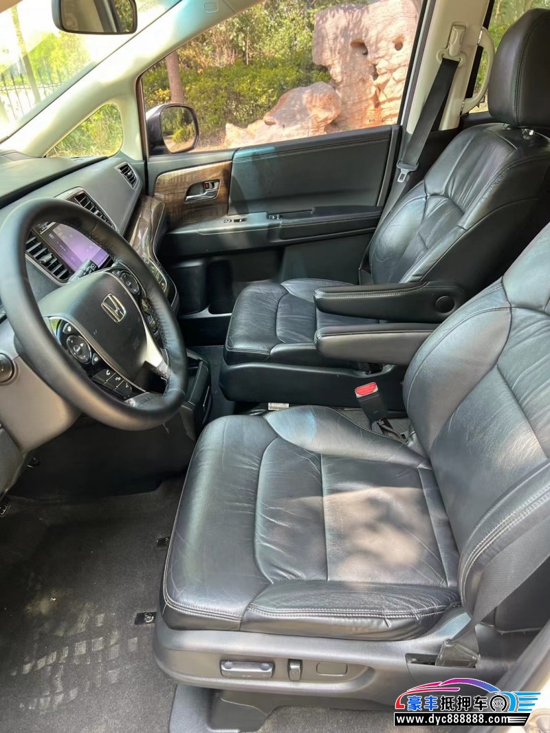 16年本田奥德赛轿车抵押车出售