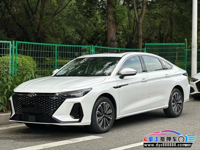 24年奇瑞风云轿车抵押车出售