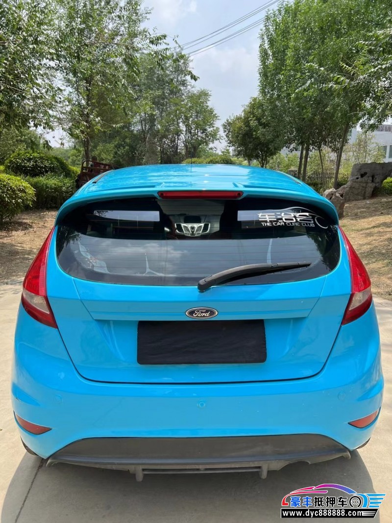 12年福特嘉年华轿车抵押车出售