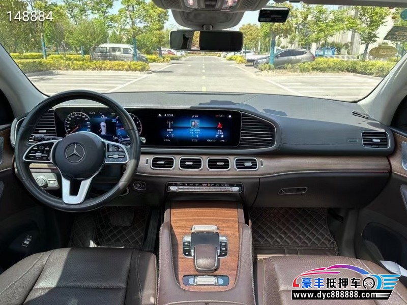 20年奔驰GLE轿车抵押车出售