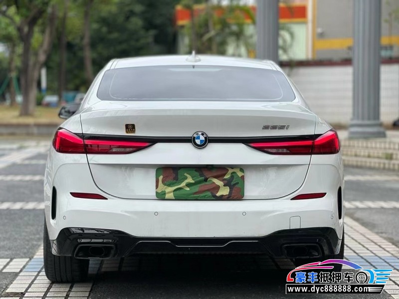 22年宝马2系轿车抵押车出售