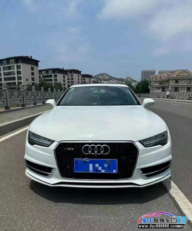 18年奥迪A7轿车抵押车出售