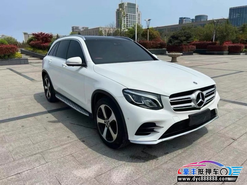 17年奔驰GLC轿车抵押车出售