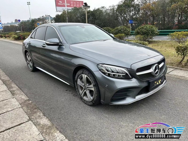 20年奔驰C轿车抵押车出售