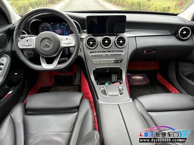 20年奔驰C轿车抵押车出售