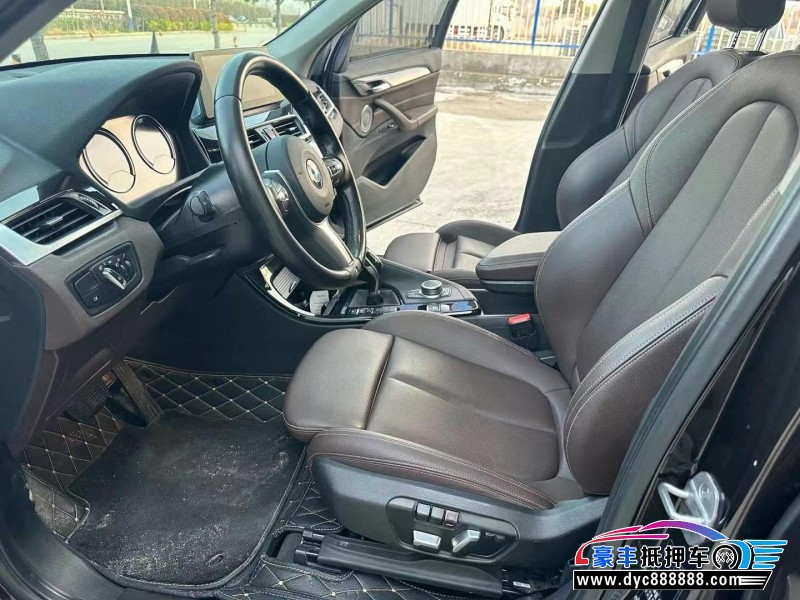 21年宝马X1轿车抵押车出售