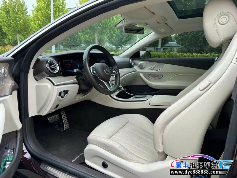 20年奔驰E轿车抵押车出售