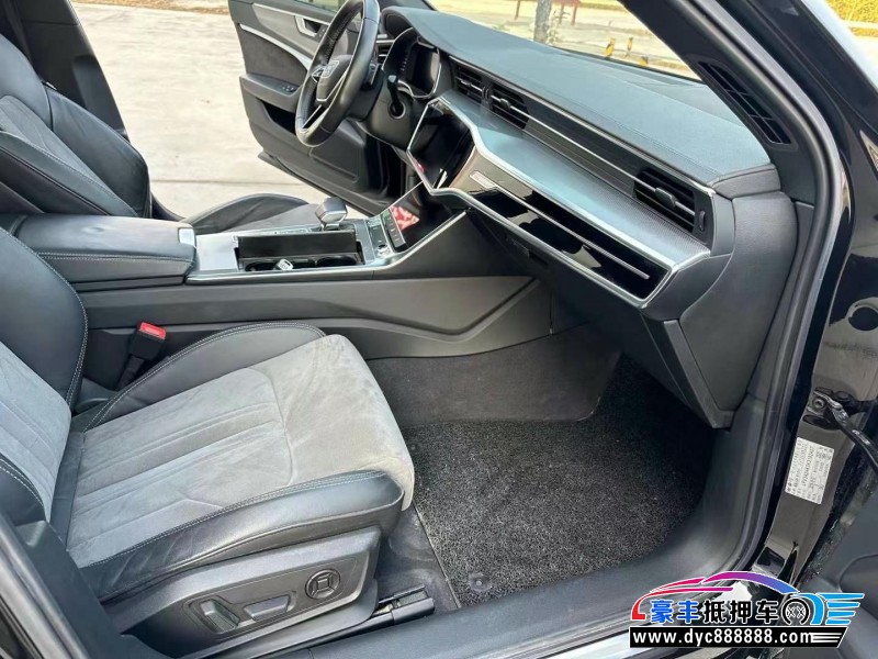 19年奥迪A6L轿车抵押车出售