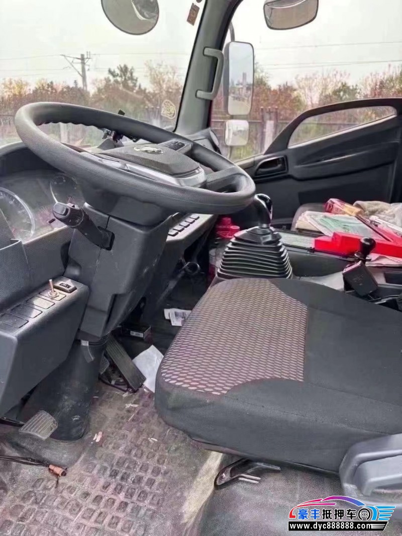 22年厢货厢货轿车抵押车出售