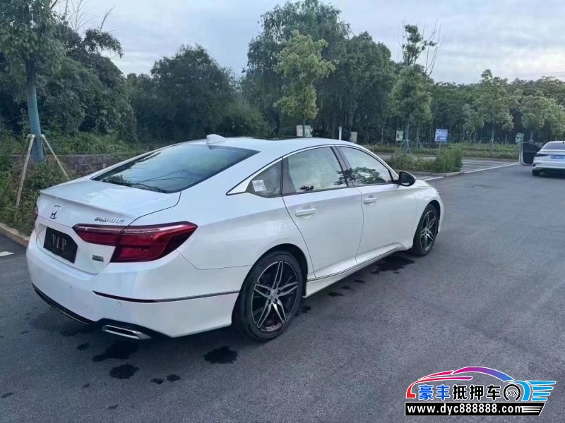 23年本田英诗派轿车抵押车出售