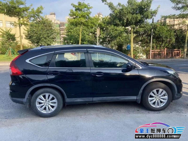 17年本田CR-V轿车抵押车出售