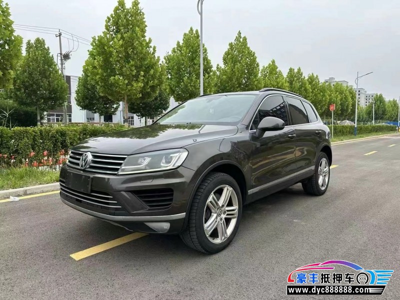 17年大众途锐SUV抵押车出售