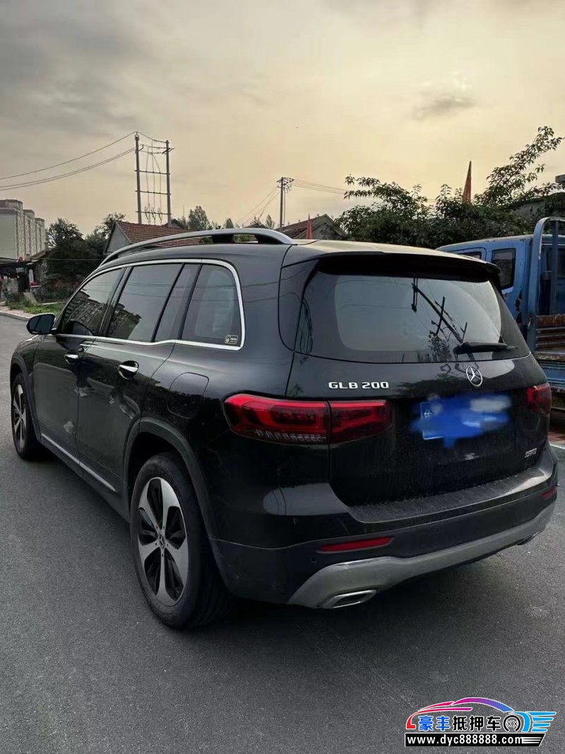 21年奔驰GLB轿车抵押车出售