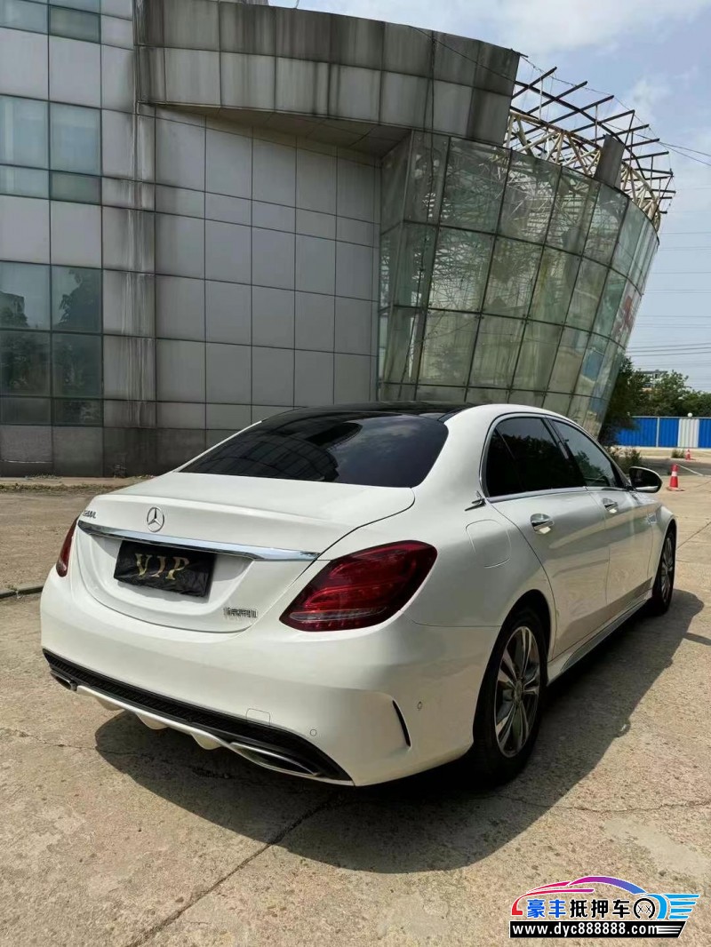 17年奔驰C轿车抵押车出售