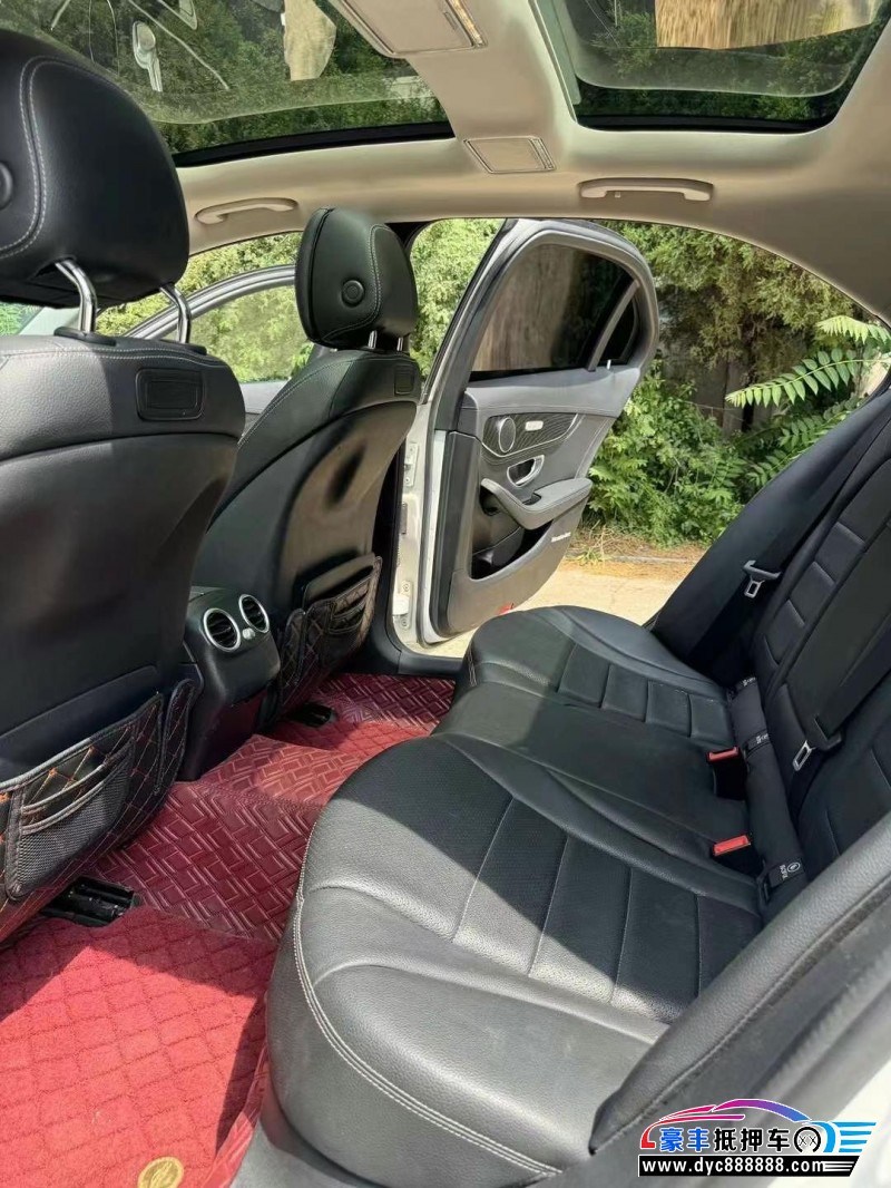 17年奔驰C轿车 17年奔驰C轿车抵押车出售