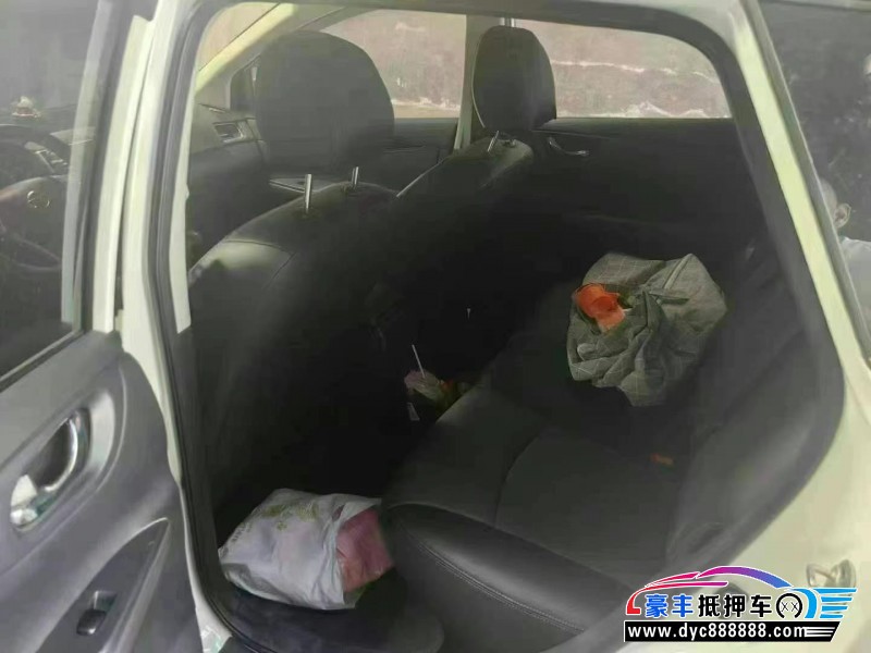 21年日产骐达轿车抵押车出售