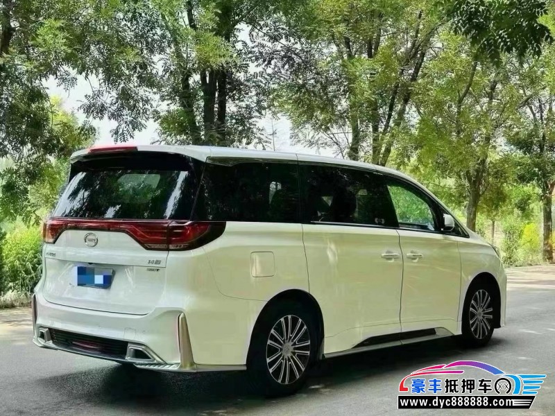 20年传祺M8轿车抵押车出售