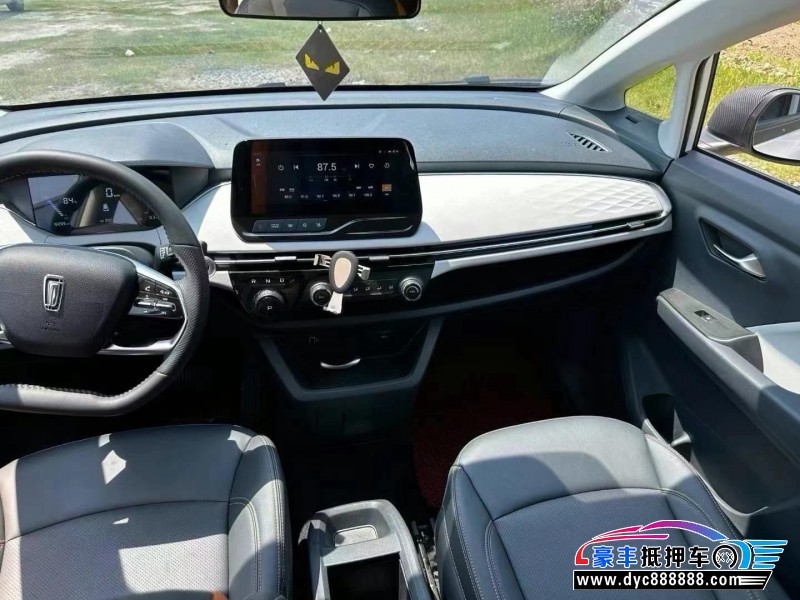 23年奔腾奔腾NAT轿车抵押车出售