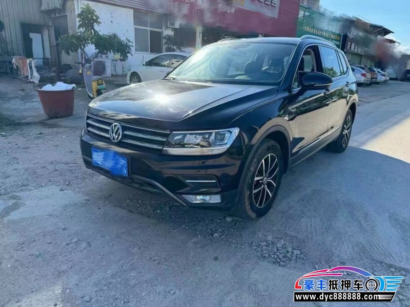 18年大众途观轿车抵押车出售