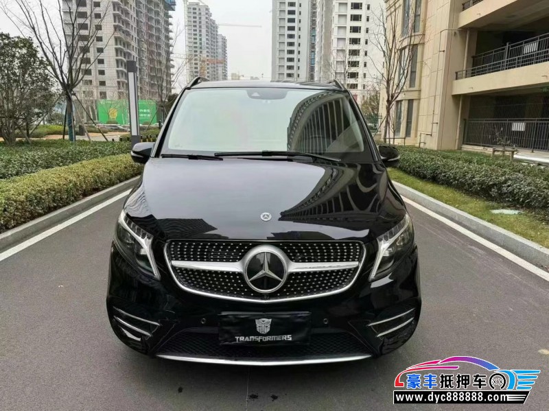 21年奔驰V轿车抵押车出售