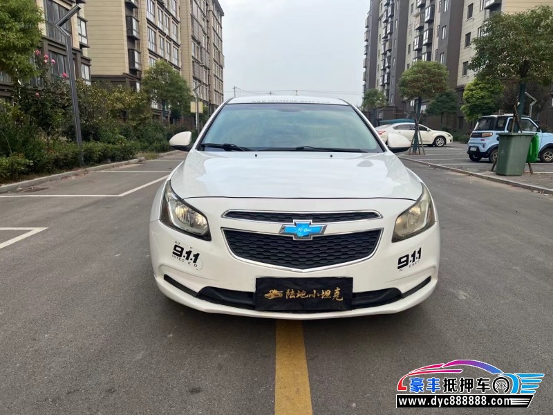 15年雪佛兰科鲁兹轿车抵押车出售