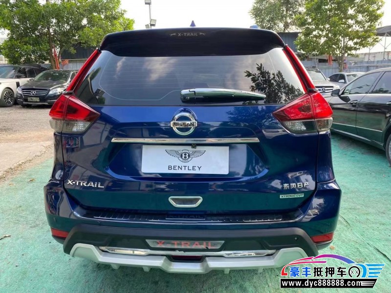 19年日产奇骏轿车抵押车出售