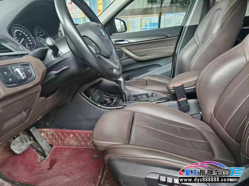 19年宝马X1轿车抵押车出售