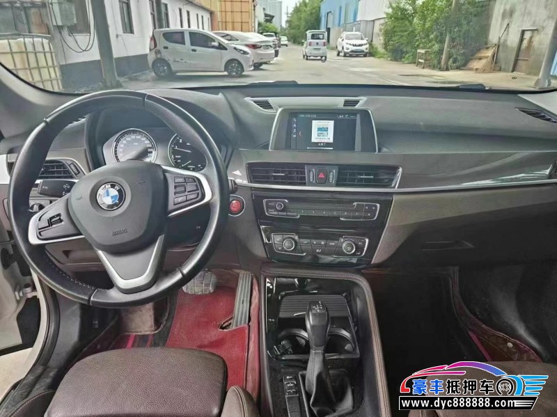 19年宝马X1轿车抵押车出售