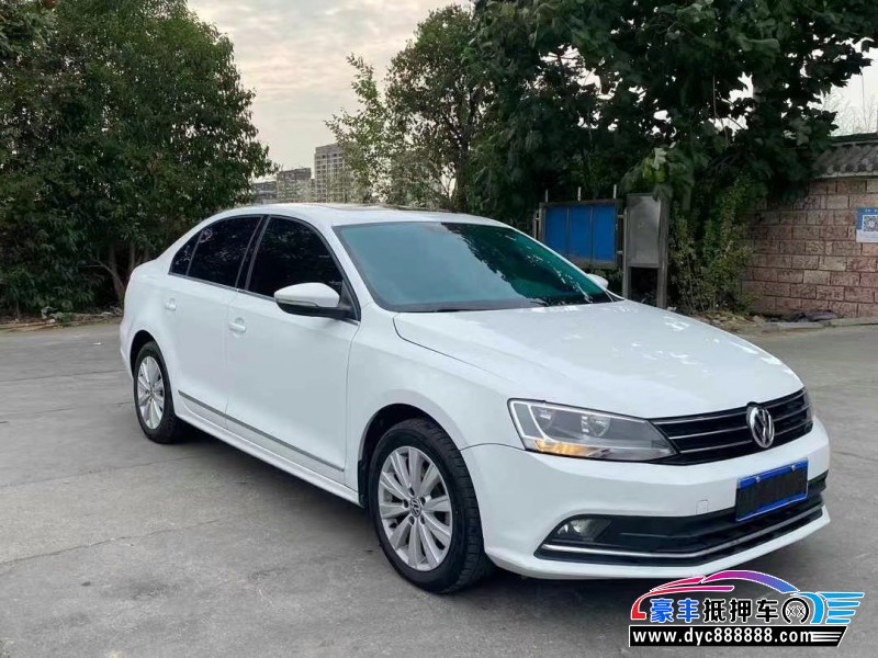 16年大众速腾轿车抵押车出售