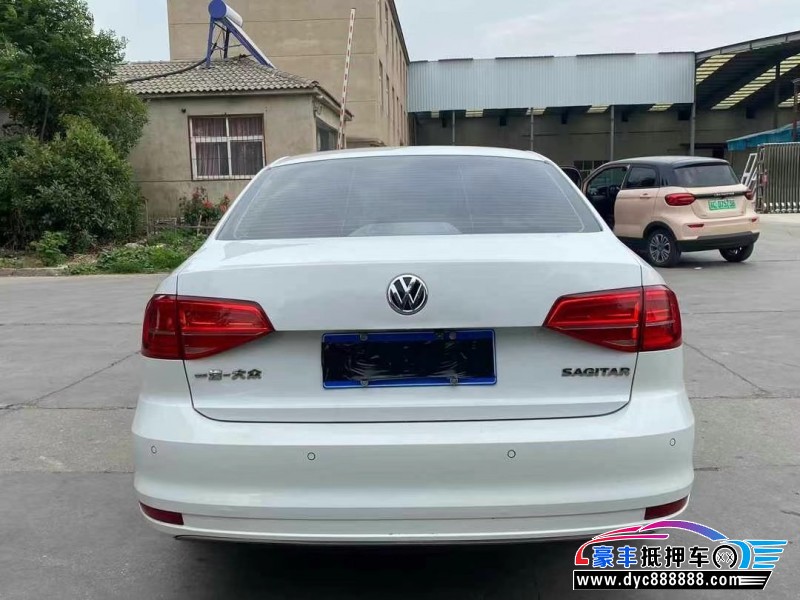 16年大众速腾轿车抵押车出售